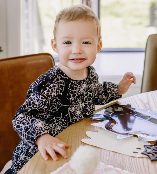 Spiderwebs Girl Organic Shirt & Pants Set - Onyx