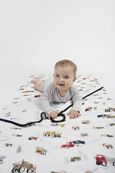 Muslin Quilt Blanket - Happy Trucks