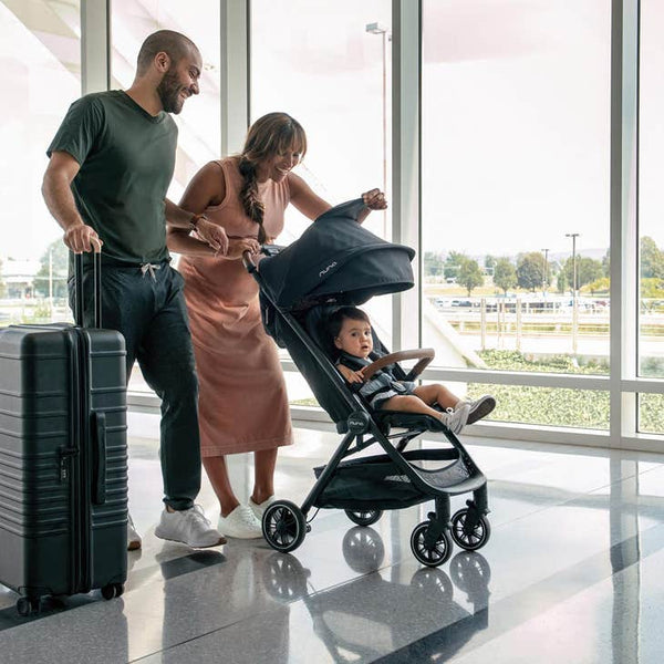 Nuna TRVL Compact Stroller with Travel Bag - Ocean – Green Bean Baby  Boutique
